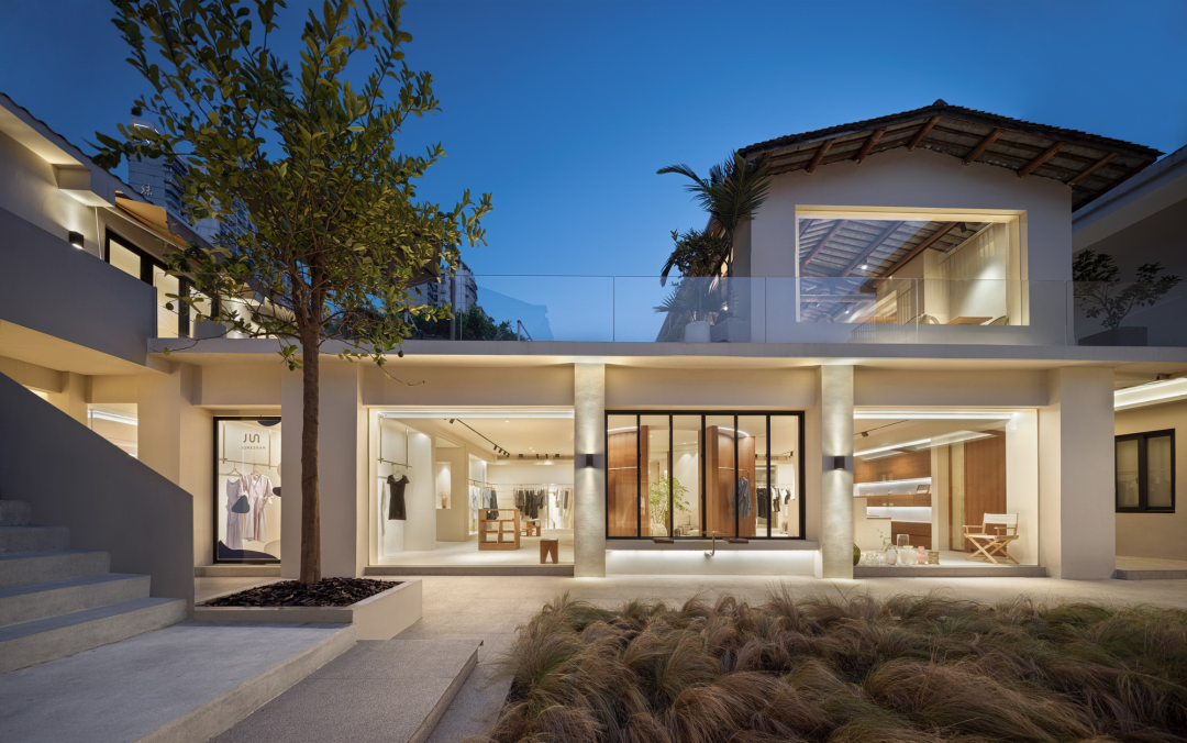 CIELOBLU | 基路伯 X JUNESHAN集成买手店,新旧共生的平衡美学(图2) 微信图片_20240509104826.png